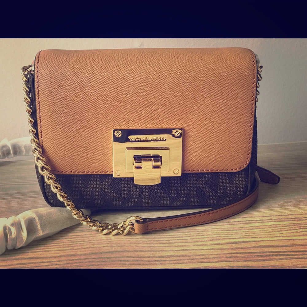 MK-TINA W/ MONOGRAM
